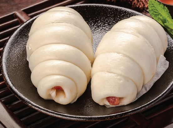Chinese Sausage Bun 臘腸卷